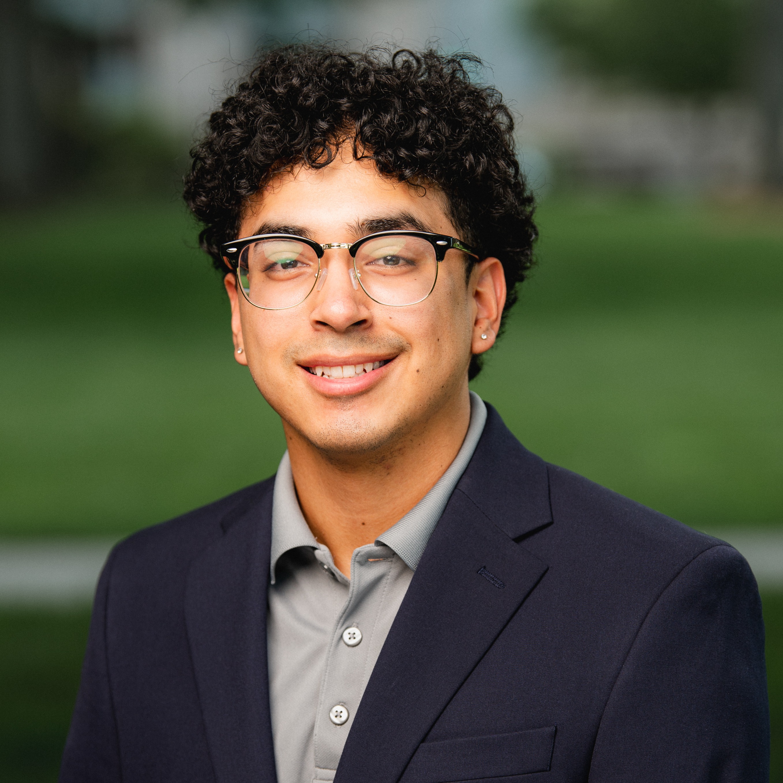 Denis Sibrian Gonzalez headshot